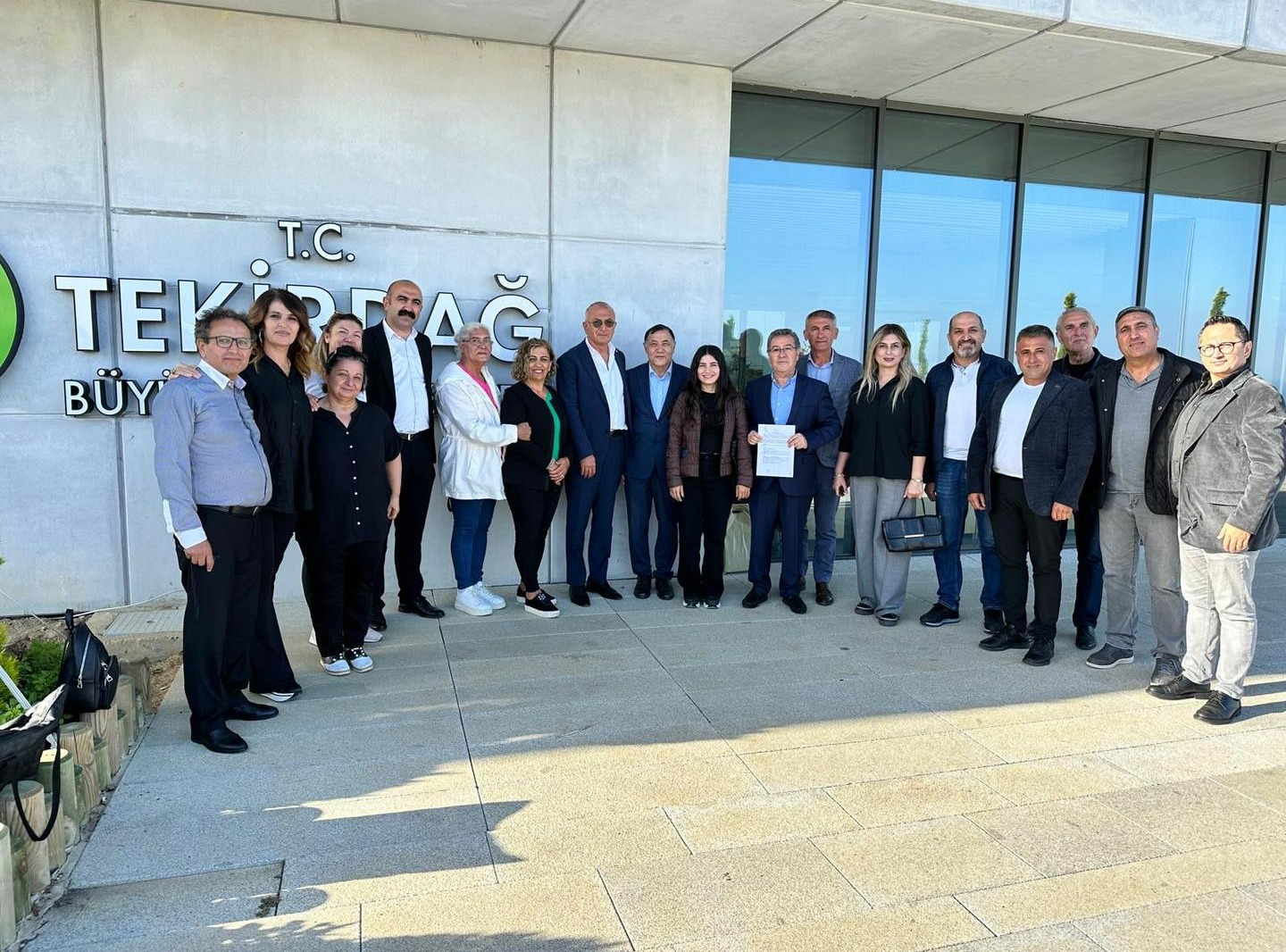 Tekirdağ Büyükşehir Belediye Başkanlığı Ziyaretimiz ve Süleymanpaşa Cemevi’nin Vakfımıza Devri İçin Adım Atıldı. 